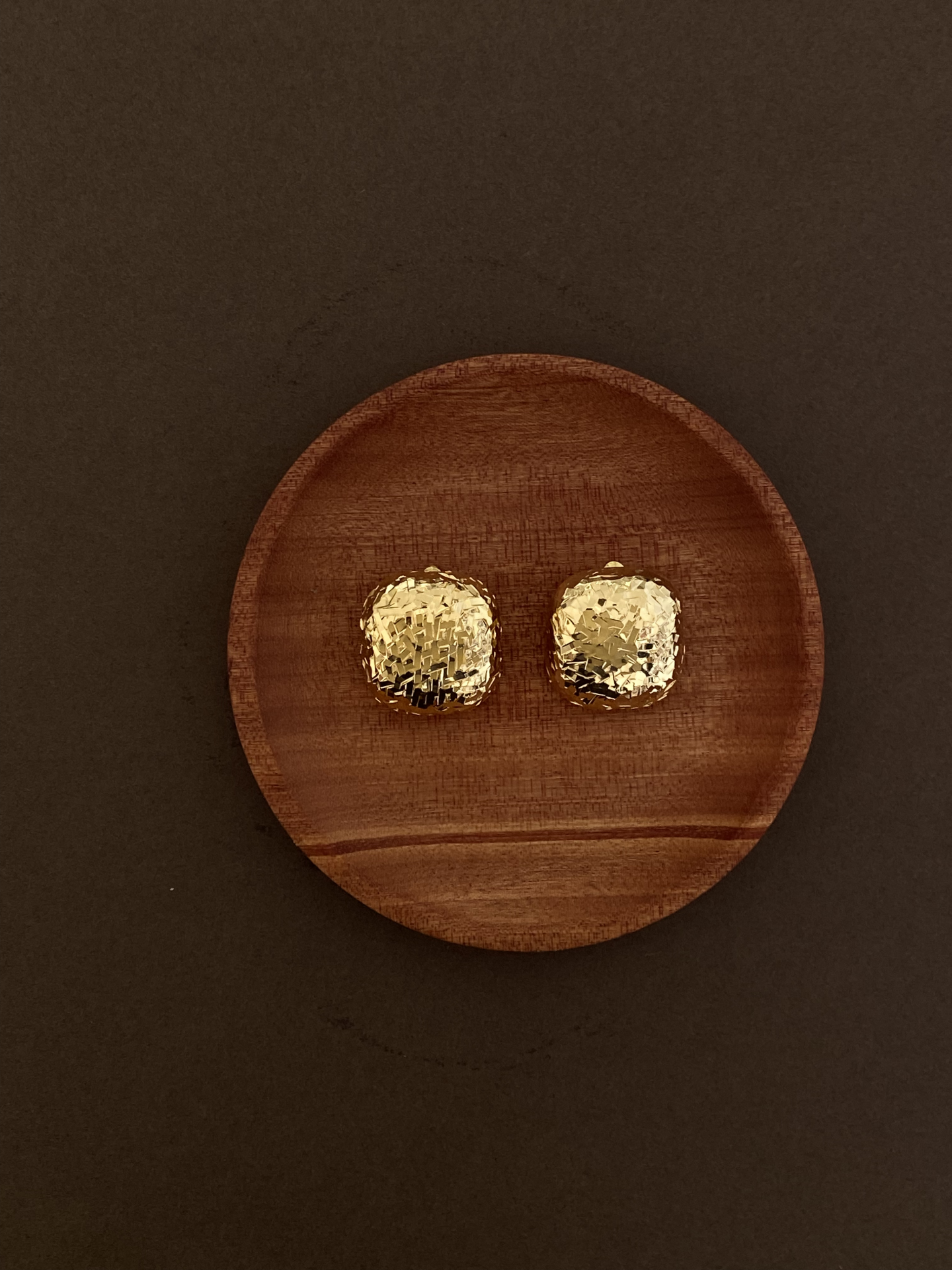 Metal square gleaming  earring
