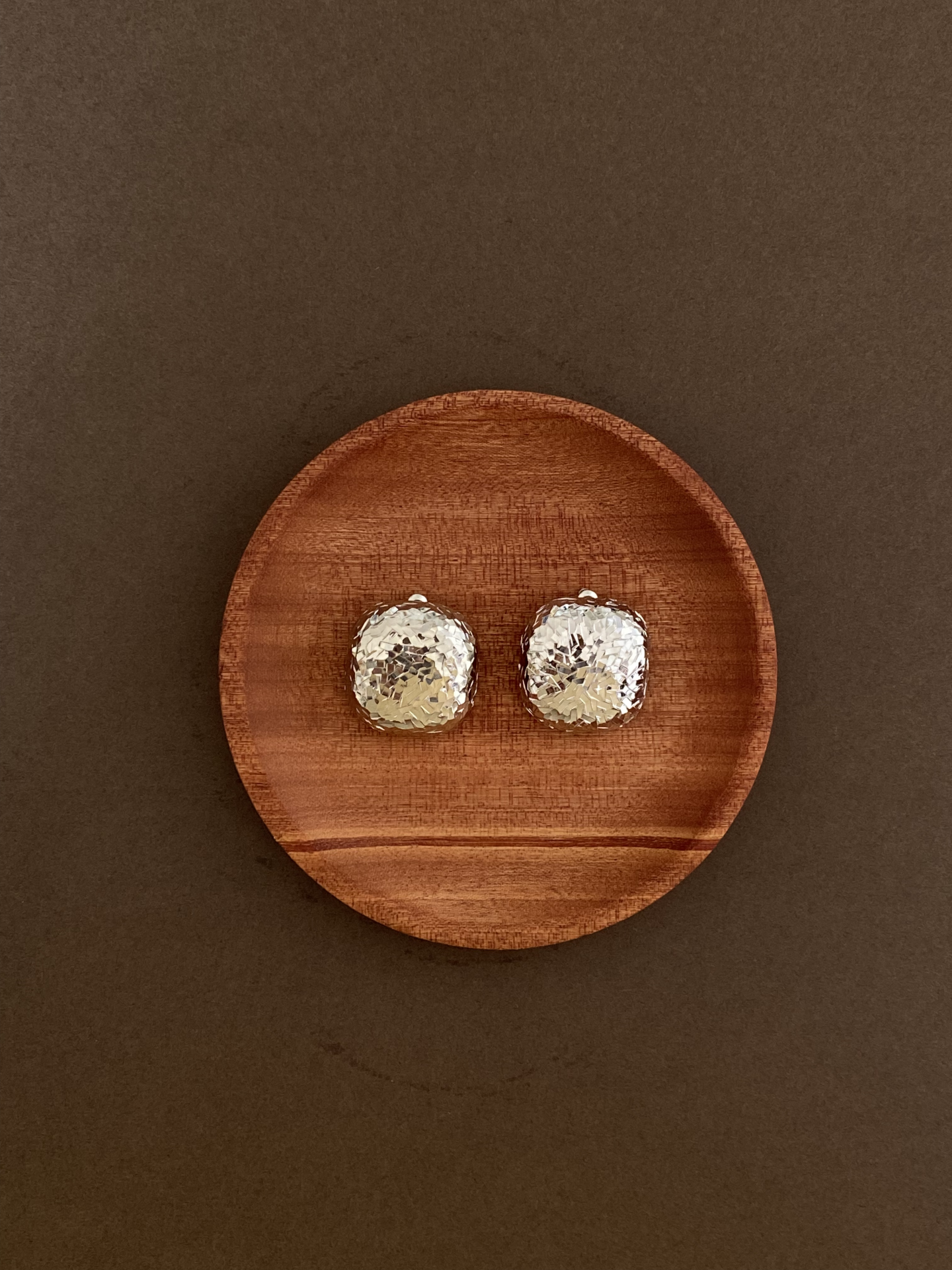 Metal square gleaming  earring