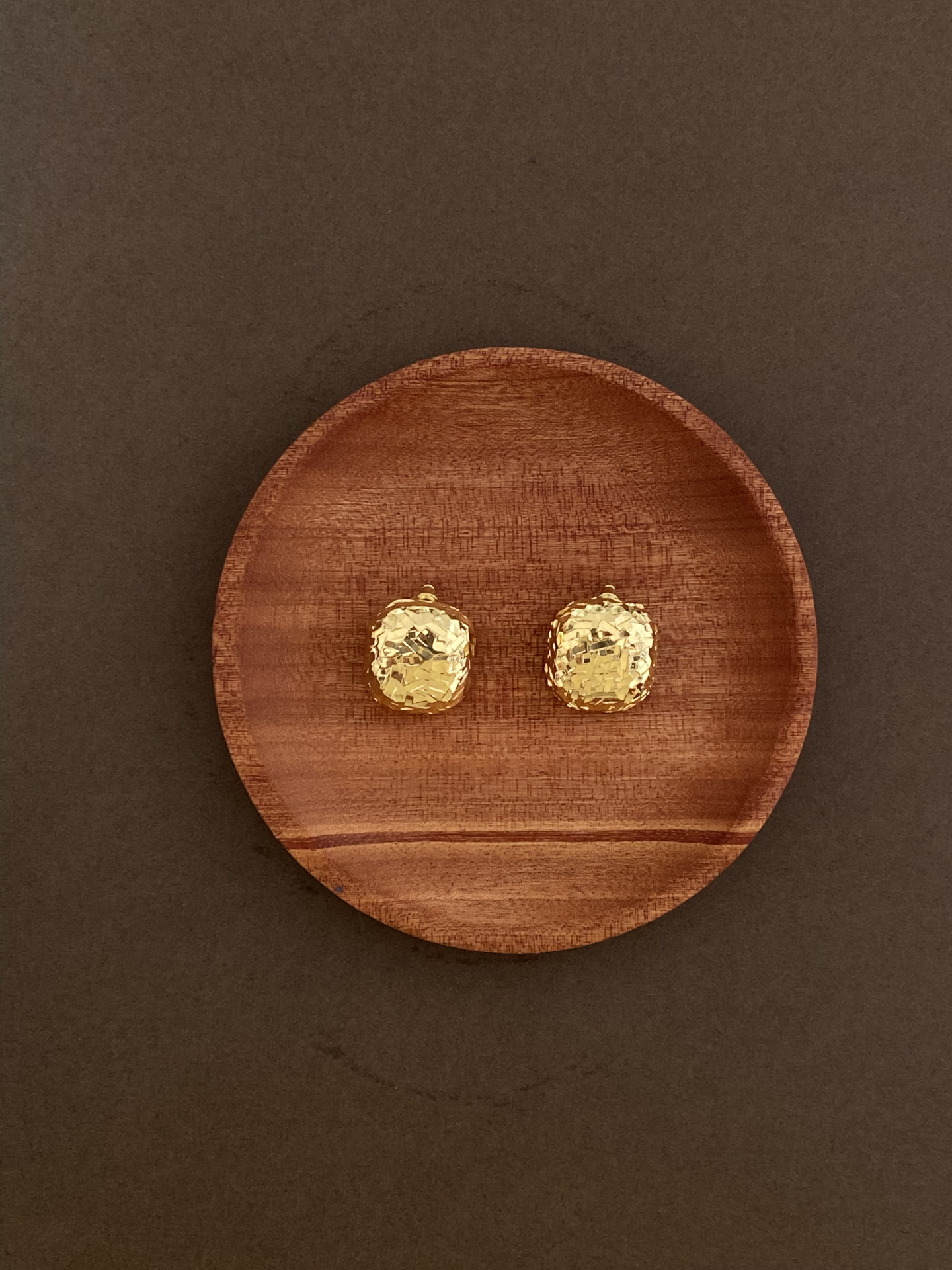 Metal square gleaming  earring