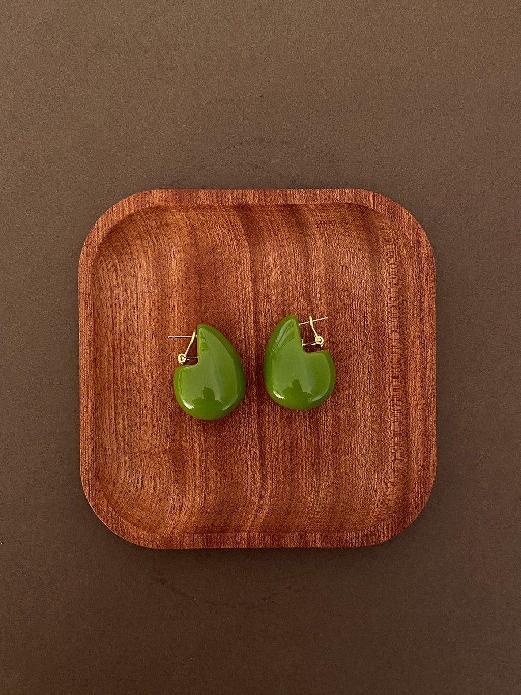 Green resin Earrings