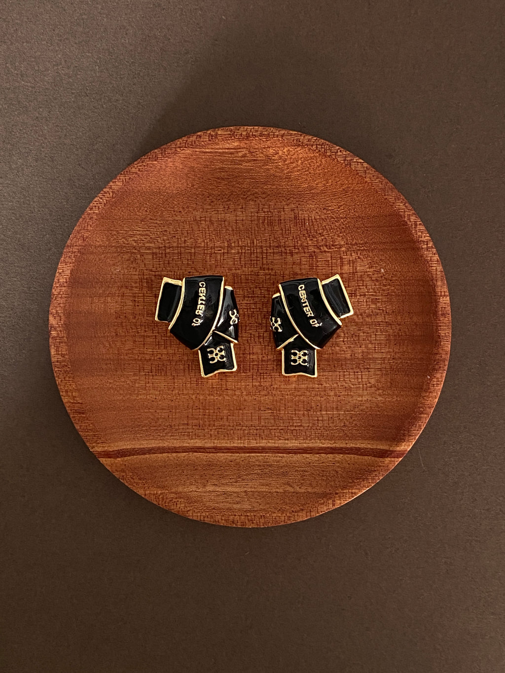 Metal enamel earring