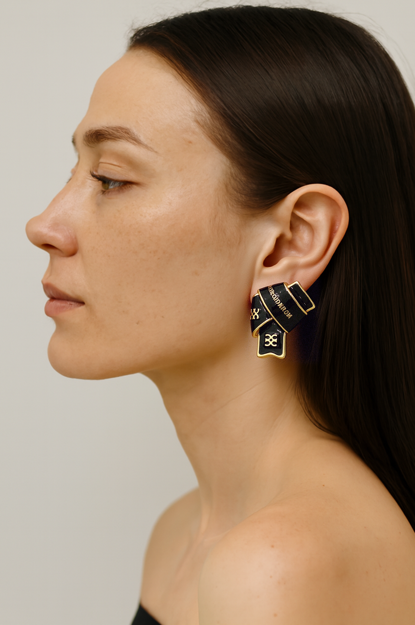 Metal enamel earring
